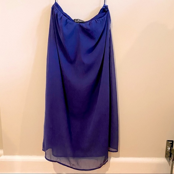 Lulu’s Dress - Picture 3 of 8